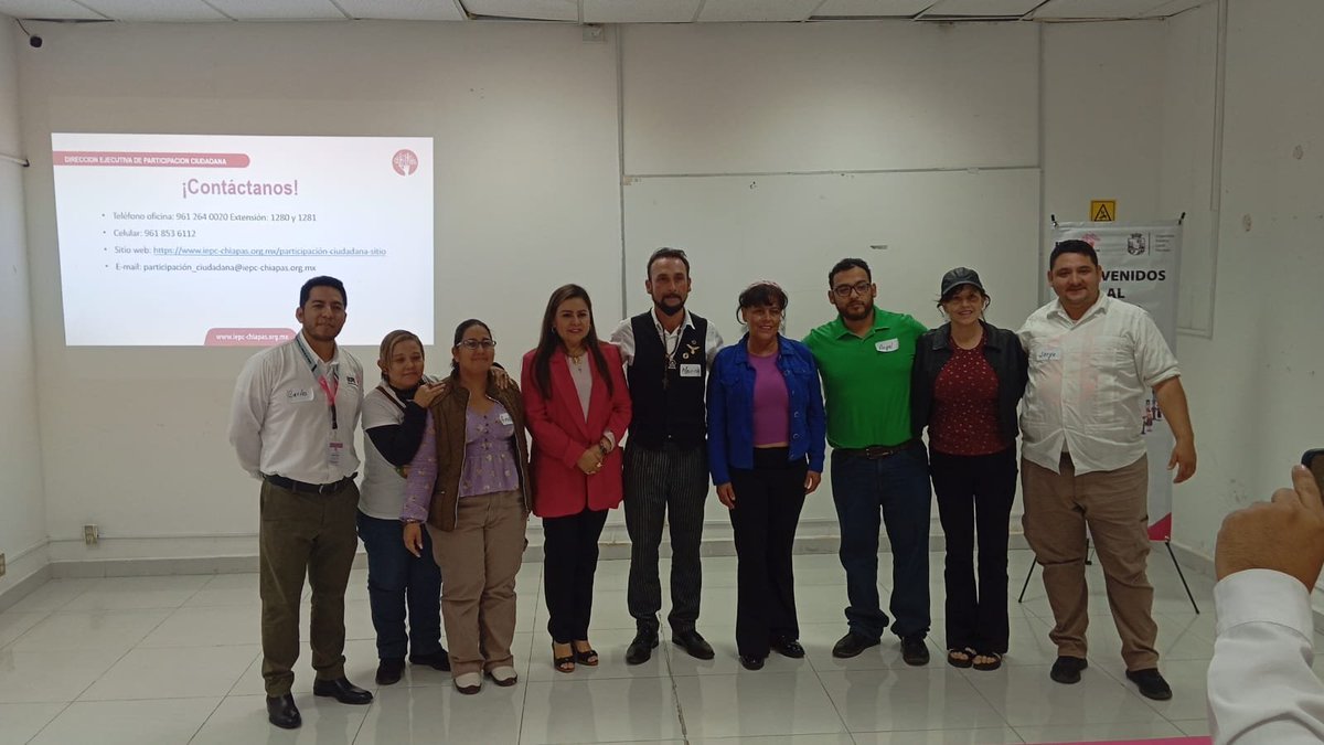 IEPCChiapas's tweet photo. En la sede del #IEPC, esta mañana personal de la dirección ejecutiva de Participación Ciudadana (DEPC), impartió el taller Mecanismos de participación ciudadana: Consulta Popular, a ciudadanía del municipio de #ChiapaDeCorzo, con el objetivo de dar a conocer dicha herramienta, sus requisitos y alcances, así como la importancia de la participación social en las decisiones gubernamentales.

Esta actividad estuvo encabezada por la consejera Helena Margarita Jiménez Martínez @helejimenez, presidenta de la Comisión Permanente de Participación Ciudadana.