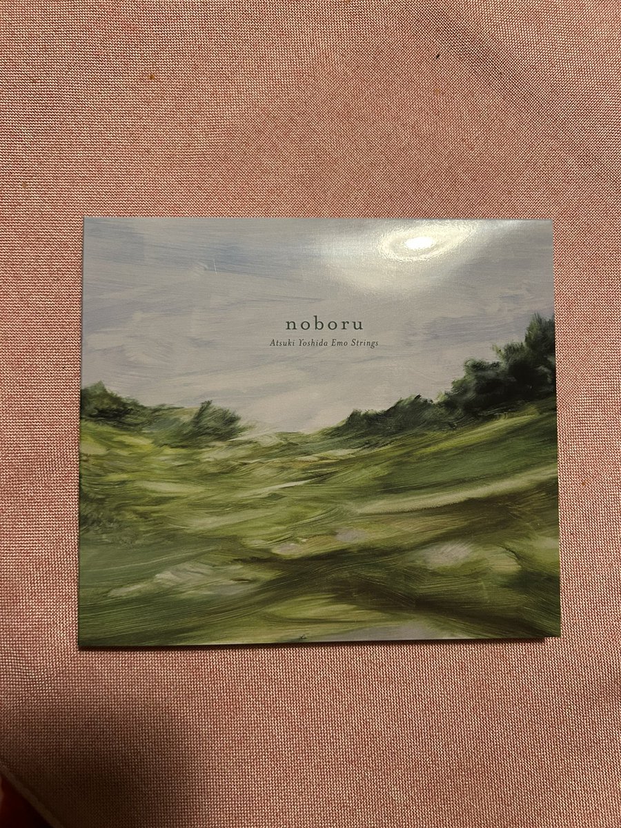 YoNakagawa's tweet photo. 吉田篤貴 #EmoStrings
新作『 #Noboru』リリース・コンサート　@ats_vl  
素晴らしかったです‼️
メンバー9人の個性・力量が活かされたストリングスは、#吉田篤貴 さんならではの美しさと冒険がありました。
組曲の仕上がりが見事🙌🙌　篤貴さんのvoiceを使ったサウンドで、神秘的で不思議な世界へといざなわれました。
アルバムのデザインチームの北川さん方と。