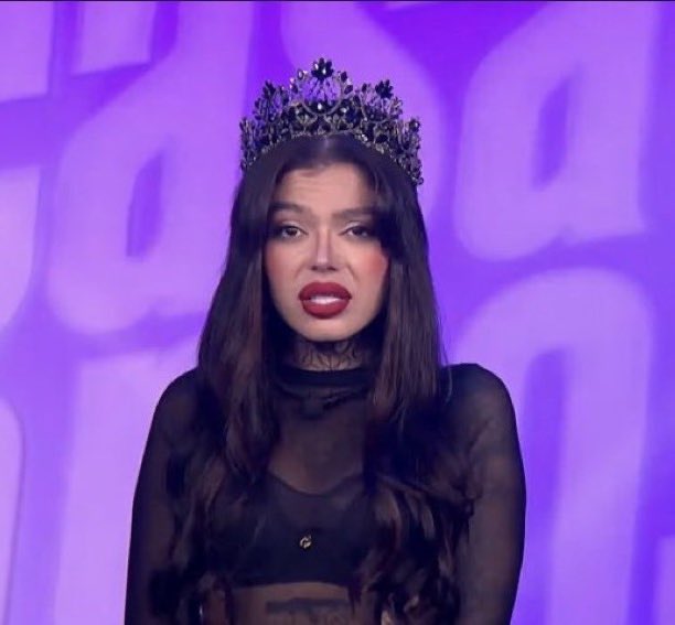 Si tenemos que votar por Valentino solo para no darle el gusto a la zarrapatrosa de Melissa gate de sacarlo ella LO VAMOS A HACER, VALENTINO NO SE VA ESTÁ SEMANA #LaCasaDeLosFamososCol3