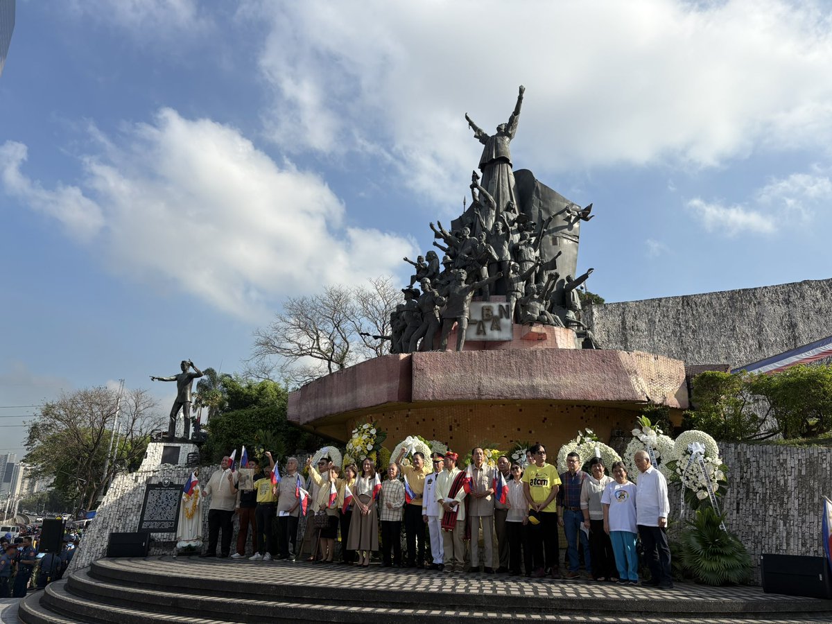 Kristoffer tweet media