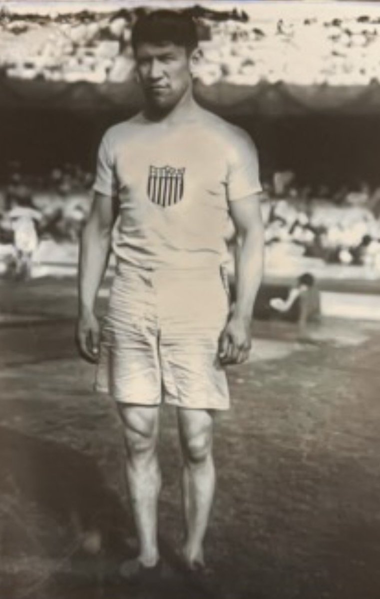 frankgarza57's tweet image. In the 80s @uidaho, I met a champion long before the world did; Dan O’Brien.
After the heartbreak of the 1992 USA  Olympic Trials, he didn’t complain. He stayed. He cheered. He led.
When you squeeze the lemon, the juice tells the truth and his is pure champion.
Proud of his work