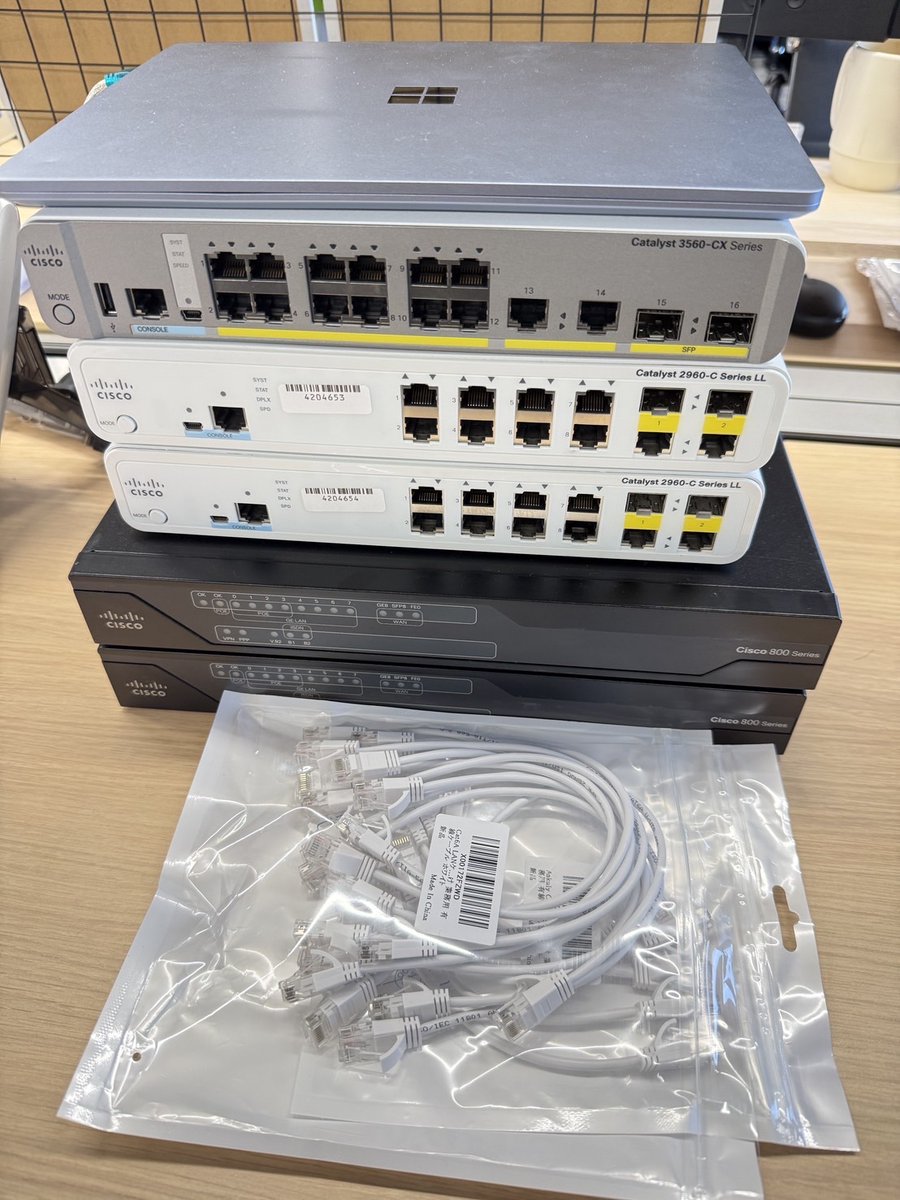 go_through_PR's tweet image. おはようございます！3月ですね、年度末です。

社長が週末に秋葉原で中古PCやNW機器を視察し、社員の要望があったCCNP研修用機材を導入しました！
合格者を増やし、技術力向上を目指します。

今月もよろしくお願いします。

#gothrough #企業公式相互フォロー #広報 #人事