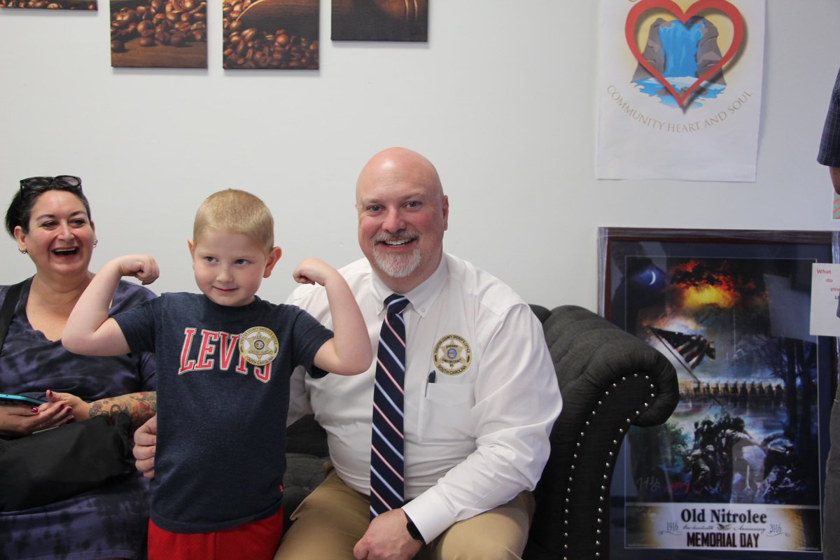 Chester County Sheriff's Office tweet media