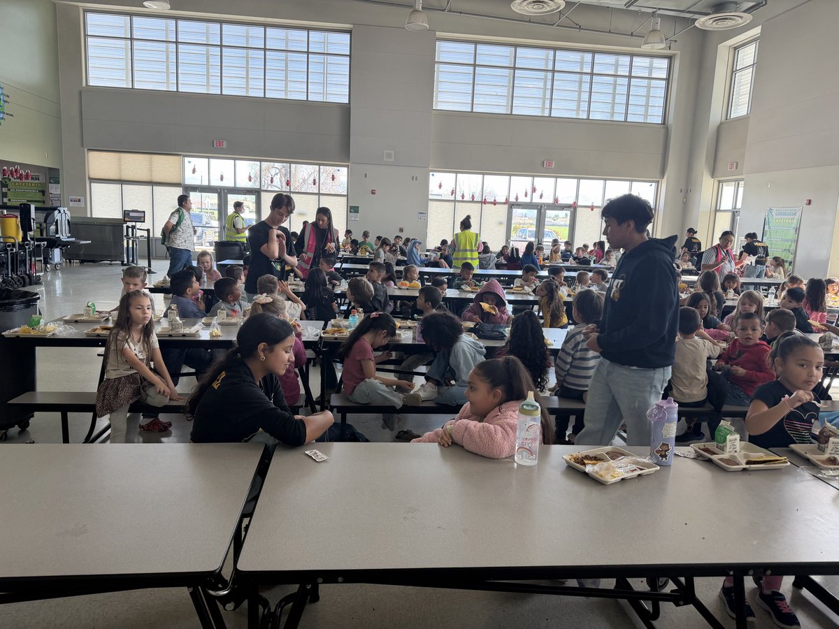 Dawson Cox tweet media