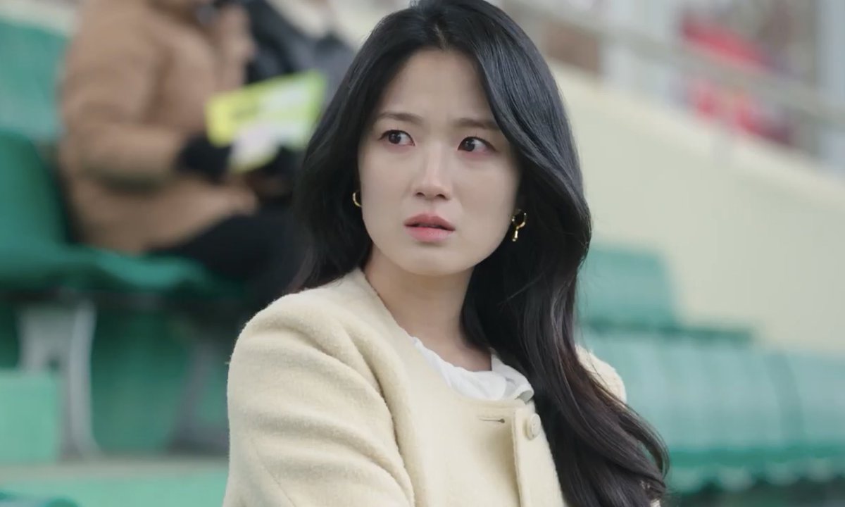 woohyepics_'s tweet photo. kim hyeyoon soooo beautiful 🥹🫠💛

#KimHyeyoon #김혜윤 #NoTailToTell 🦊 https://t.co/la65uoIoEs