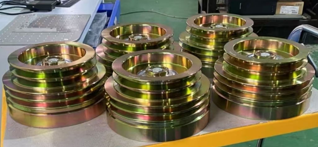 Bus AC Magnetic Clutch for Bitzer/Bock compressors. JJQY Bus AC Magnetic Clutches Manufacturing since 2002. Sean/+86 18770921185 / sean@qiyuanautoparts.com qiyuanautoparts.com
