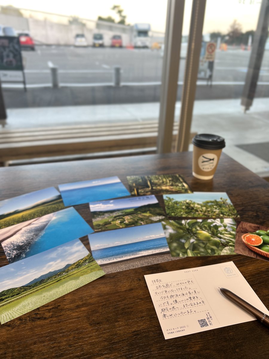 ステッカーセットとポストカードセットはこんなです🤗 ( 普段は 『七里