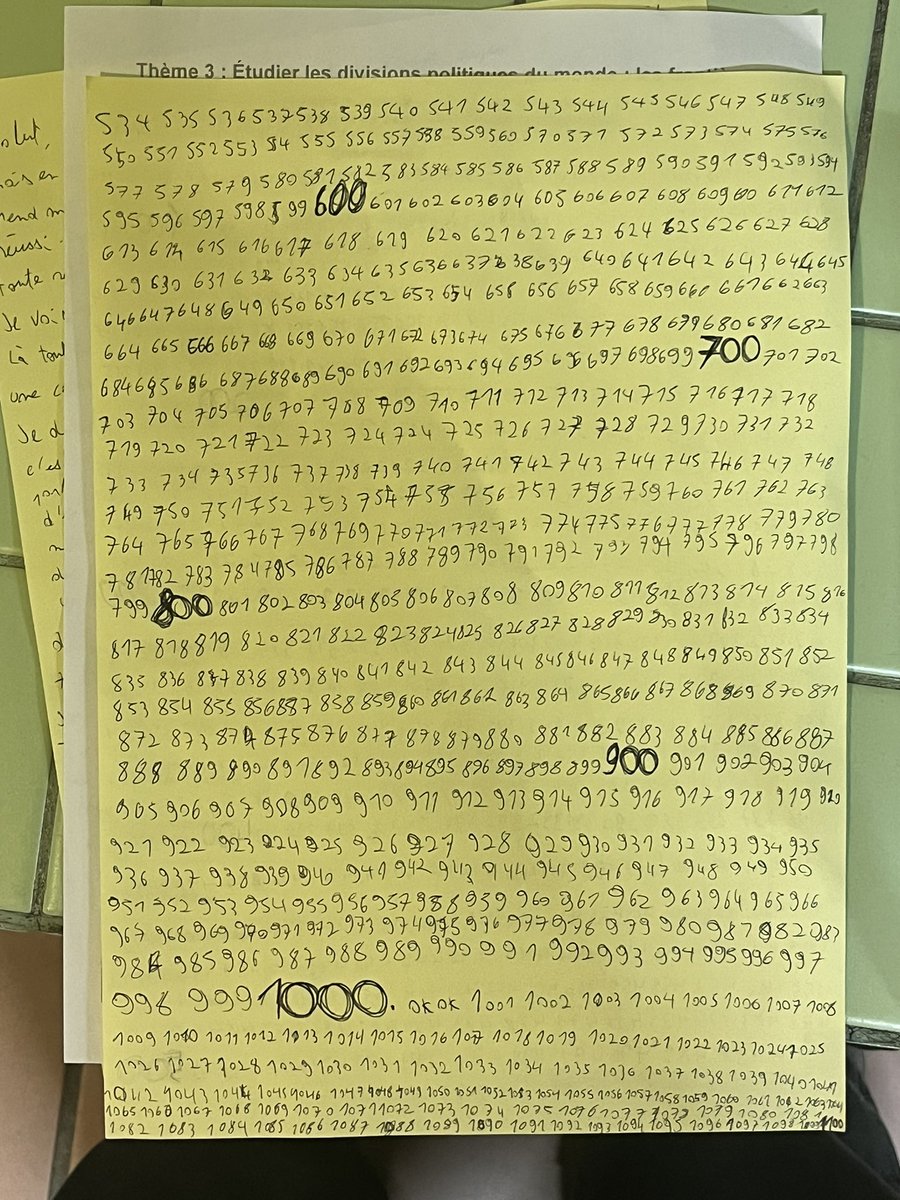 ayclayl's tweet photo. au lycee js tlmt guez qu aux exams parfois juste j'compte jusqua 1000 et jsors de la salle quand js satisfait https://t.co/MryKfaoZFx