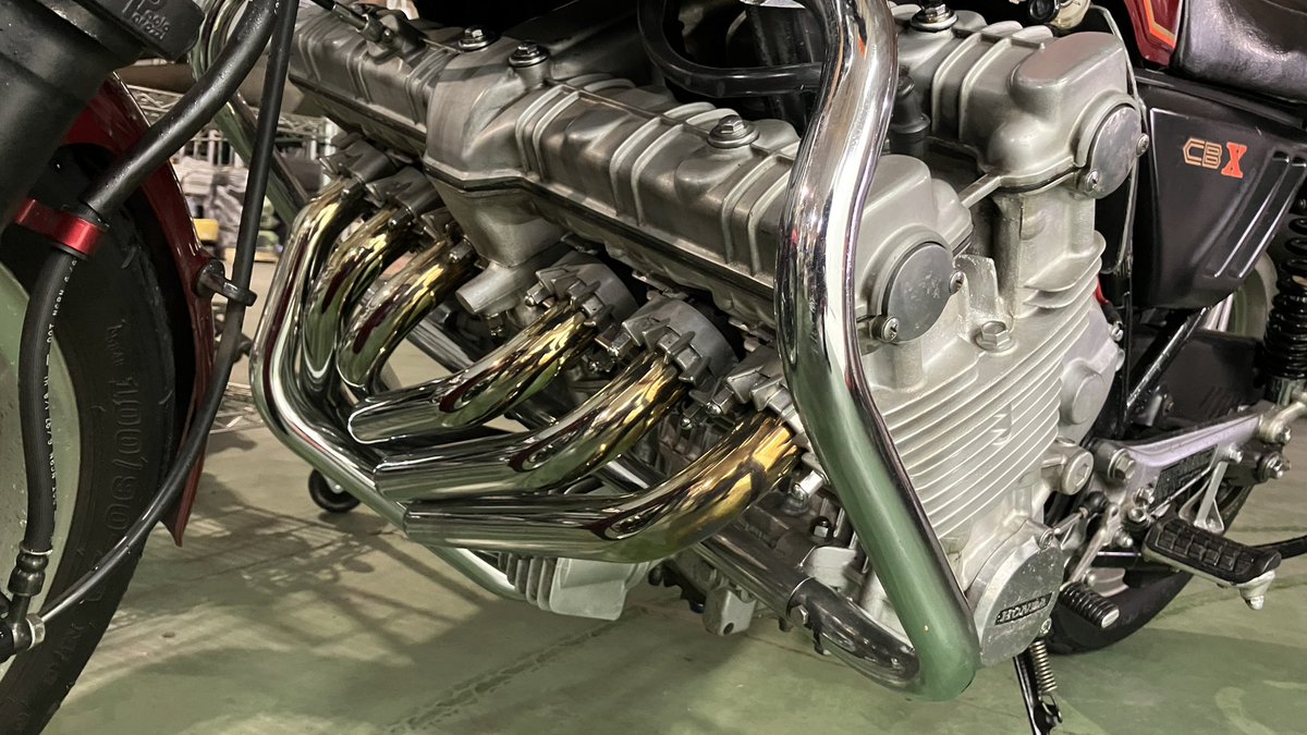 trustplanning32's tweet image. とんでもない2輪を買い取りしました…

#honda #CBX #6気筒 #trustkikaku