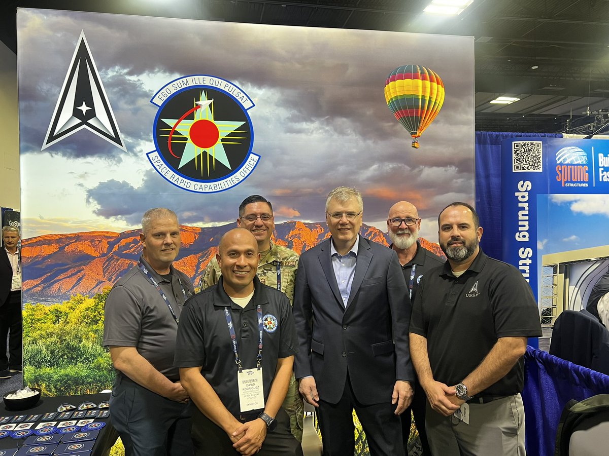 SecAFOfficial's tweet image. It was great to meet with our #Airmen, #Guardians and civilians at #AFAColorado - especially the 2025 @USSpaceForce Polaris Award winners! 

@usairforce | @AFA_Air_Space