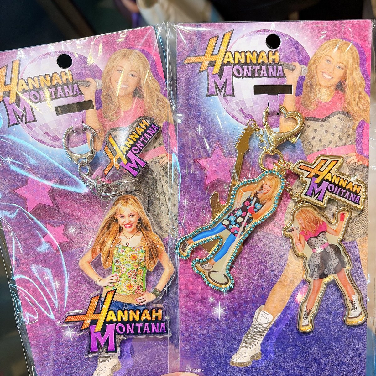 ハンナモンタナ💛💜 オープンからみんなハンナ！ハンナ！と探してて