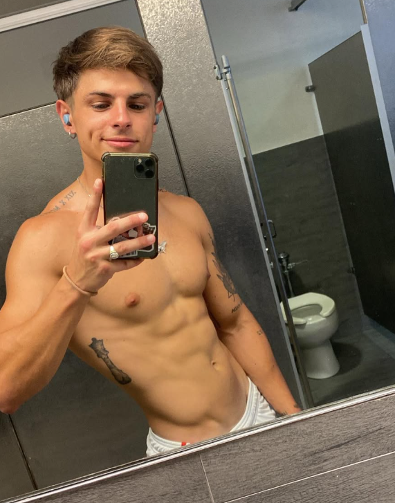 EL LAUCHA tweet media