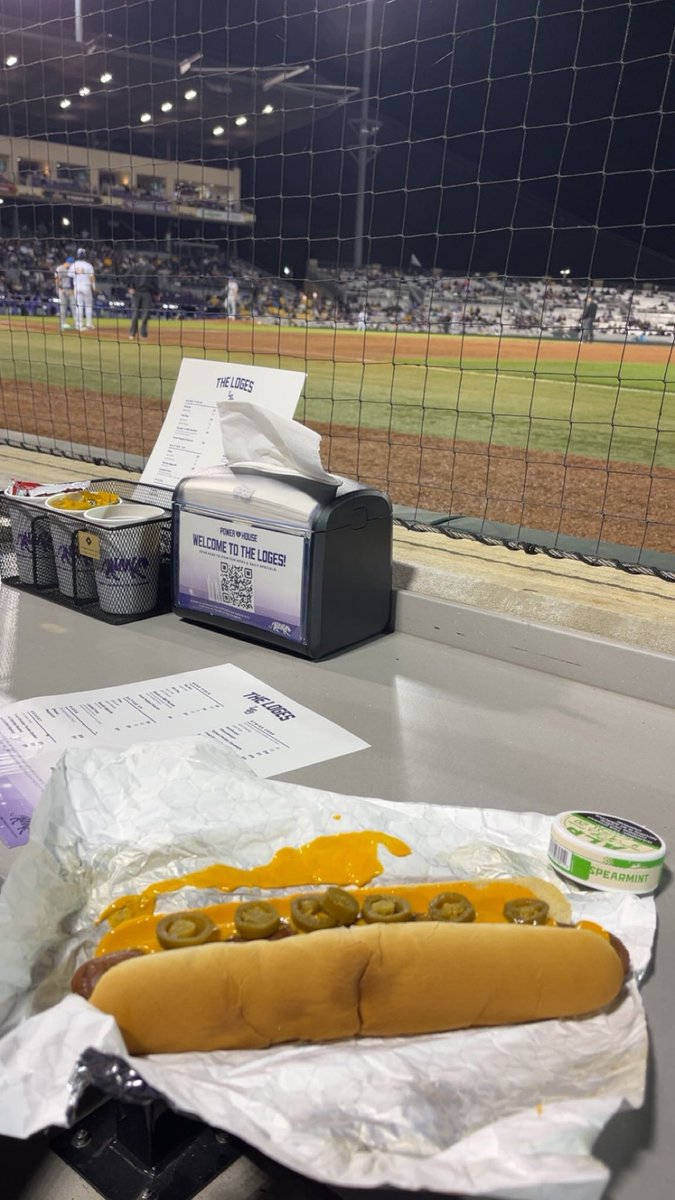 Snake Brown tweet media