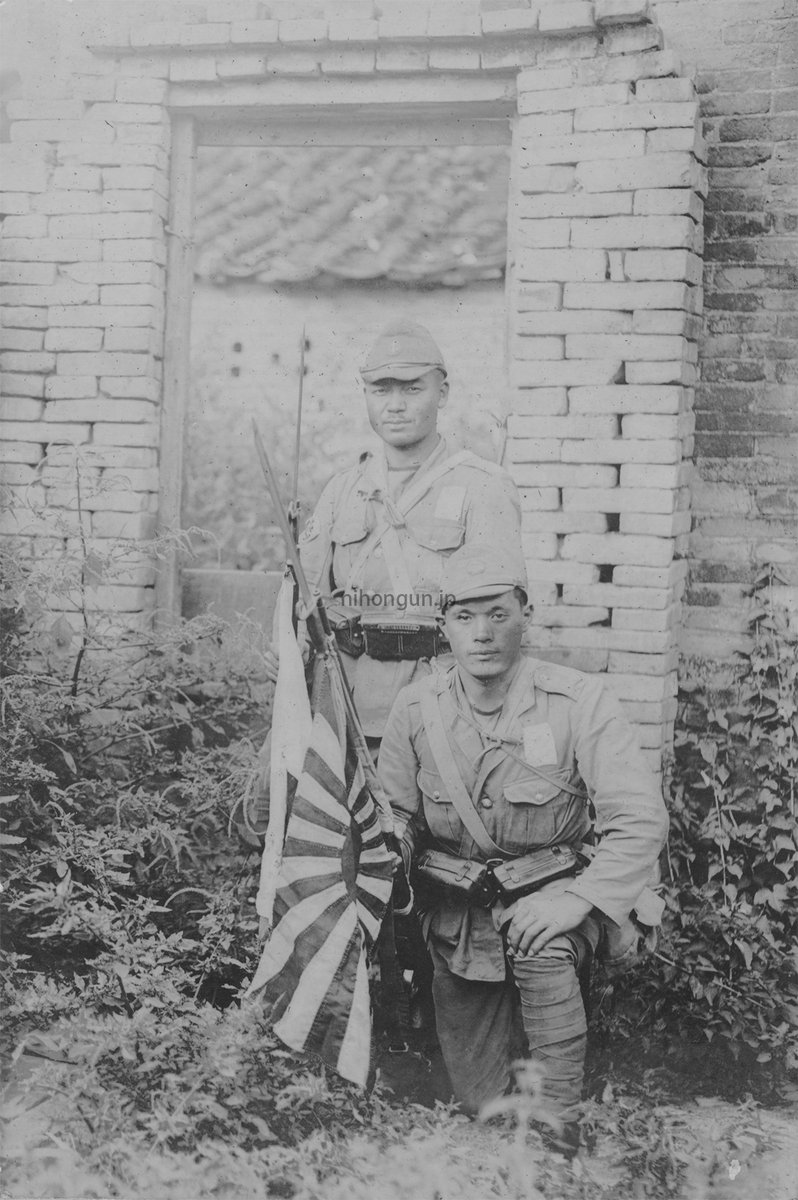 安達オースティン『日本軍フォトアーカイブ』『海軍陸戦隊史保存会