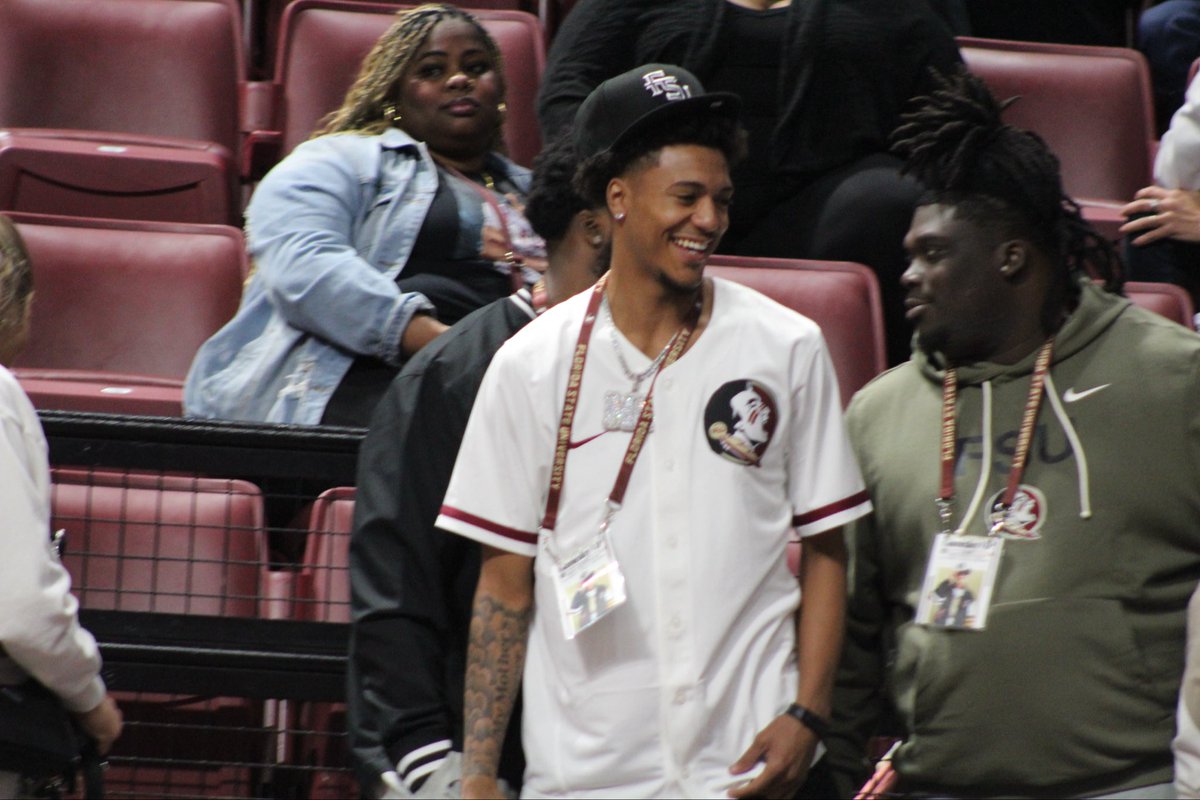 Warchant.com tweet media