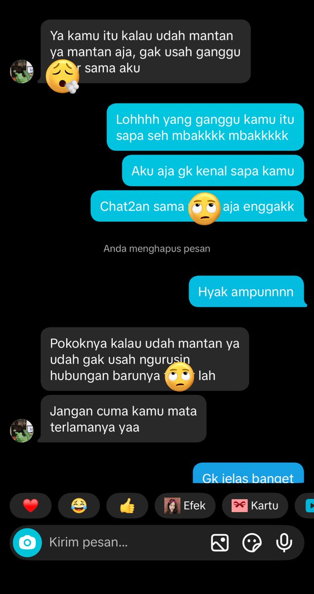 juwinyp's tweet photo. Hidup lagi tenang2nya malah ada anomali jancuk i😌 https://t.co/VHa1M5f7gD