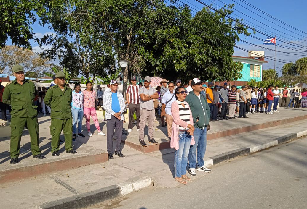 AMPPMella's tweet photo. #Mella, #SantiagoDeCuba. Cuba con más de un siglo de lucha por su independencia y soberanía jamás se rendirá, #CubaEstáFirme así lo ratificaba en sus palabras la Secretaria de la UJC, en CUBA tiene asegurada su Continuidad. #CubaViveEnSuHistoria. #131AniversarioDelGritoDeBaire. https://t.co/6nezErnJQy