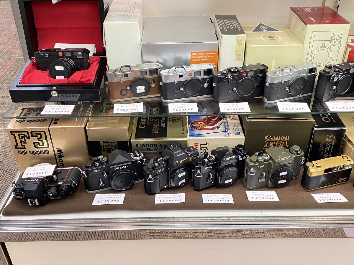 📷【第54回 世界の中古カメラ市】 それでは各店ブースをご紹介していき