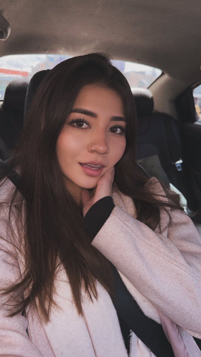 itsaraof tweet media