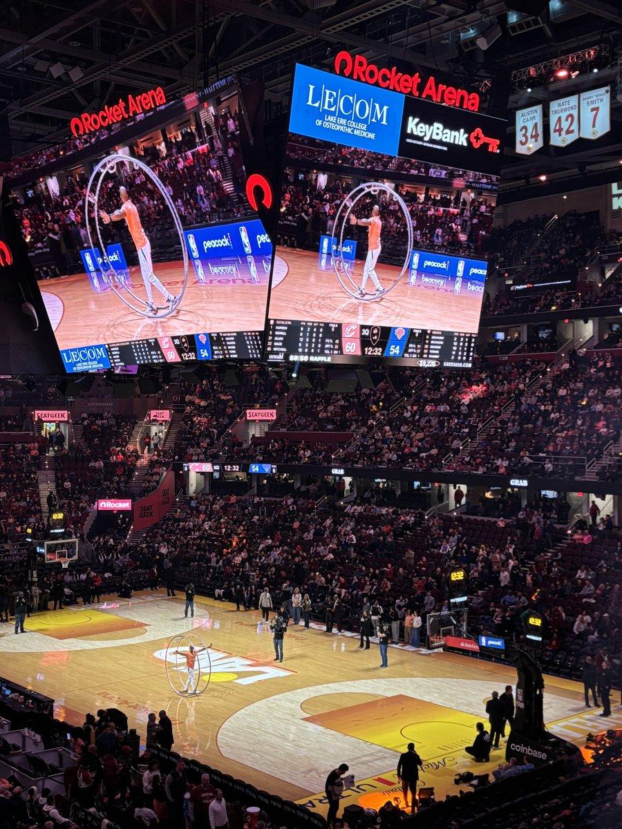 BrianDulik's tweet photo. A halftime treat at #LetEmKnow and #NewYorkForever with @CornellFreeney and his magic wheel @RocketArena. @cavs @nyknicks https://t.co/PQP4XgOSF4
