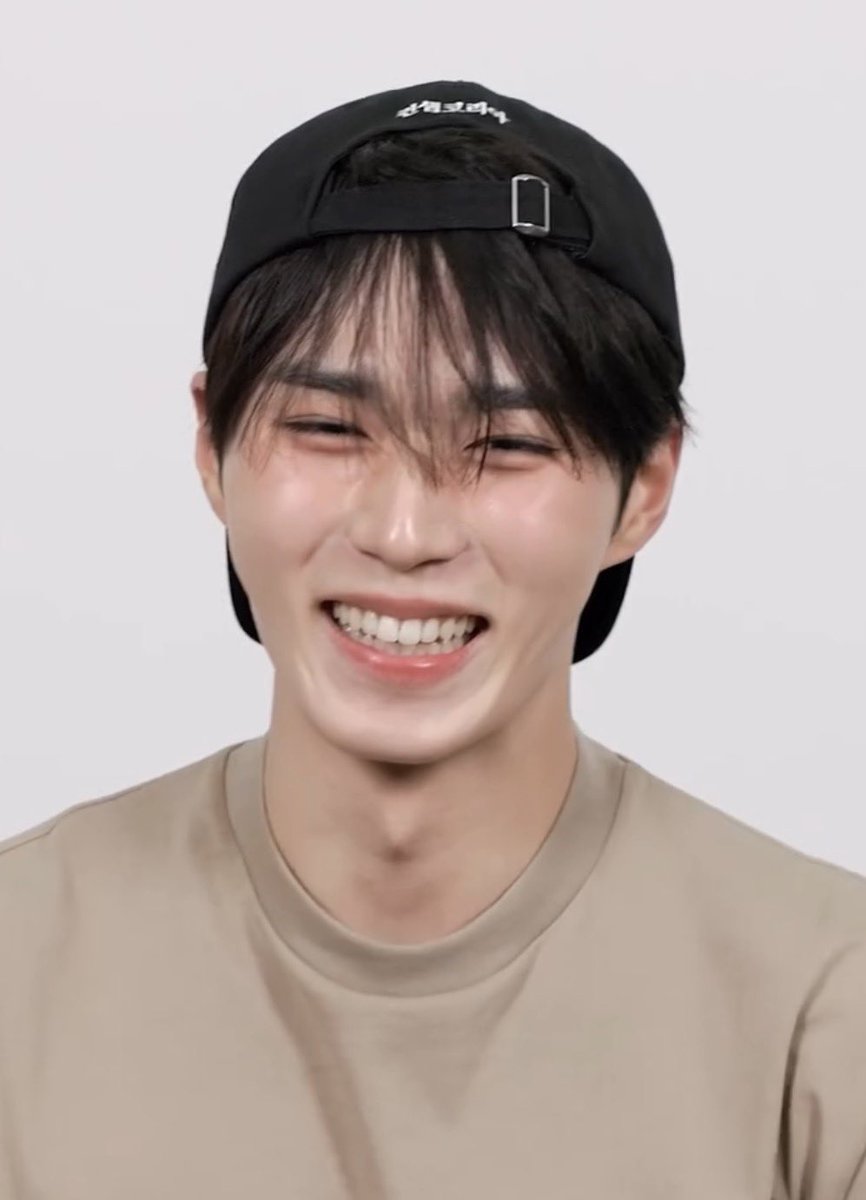 김준서 너무 예뻐 🥹🤍