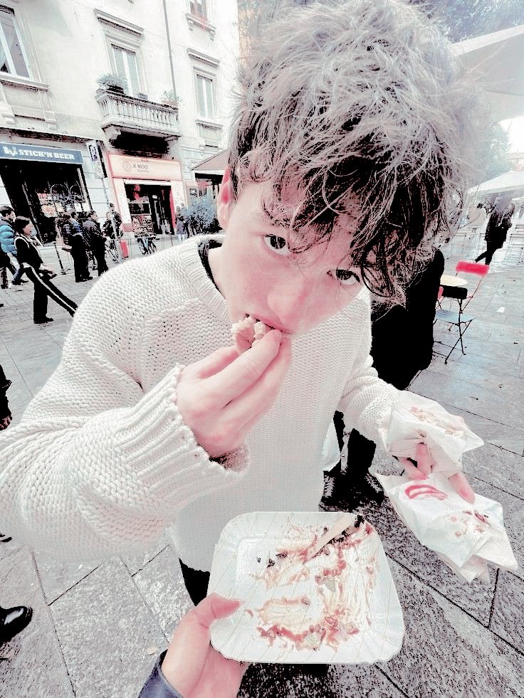 𝐁𝐀𝐂𝐇. tweet media