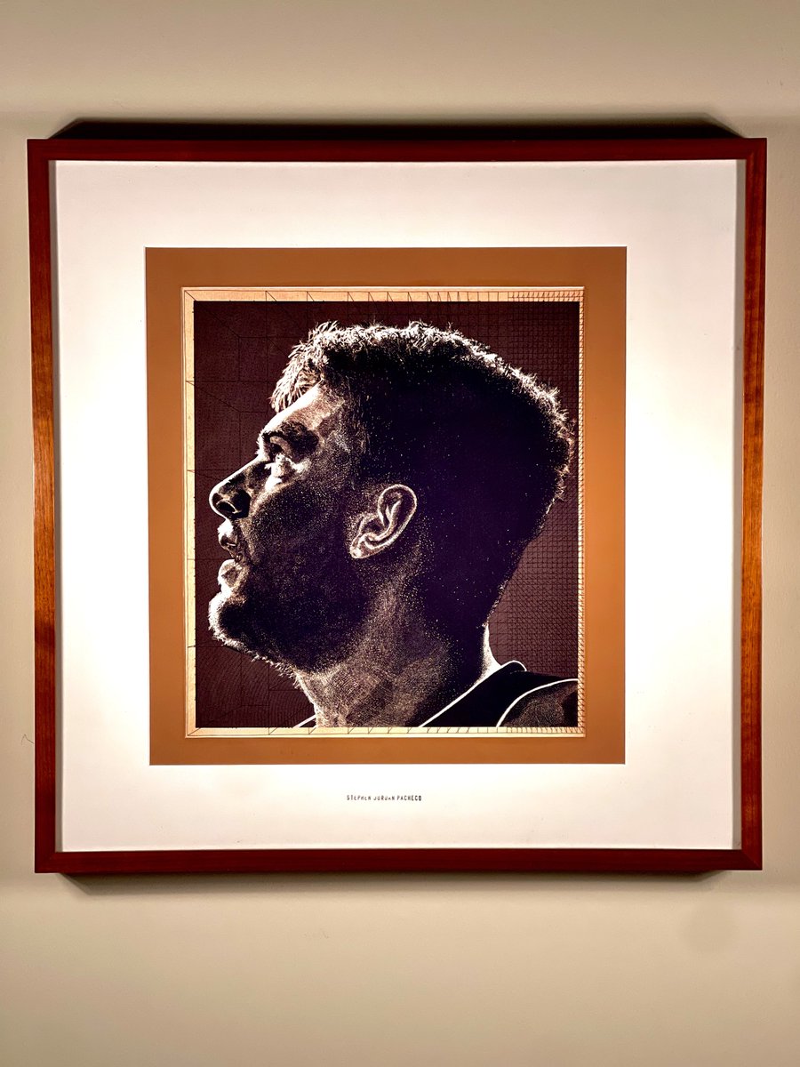 stephenjpacheco's tweet photo. @Lakers @LakersNation @LakersReporter @LakersSBN @LakersLead @LakersCommunity @LakeShowYo @NBA @BR_NBA @SLAMonline pictures of the final framed piece https://t.co/kSRZ8y60wv