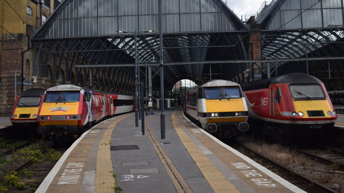 S.Meadey tweet media