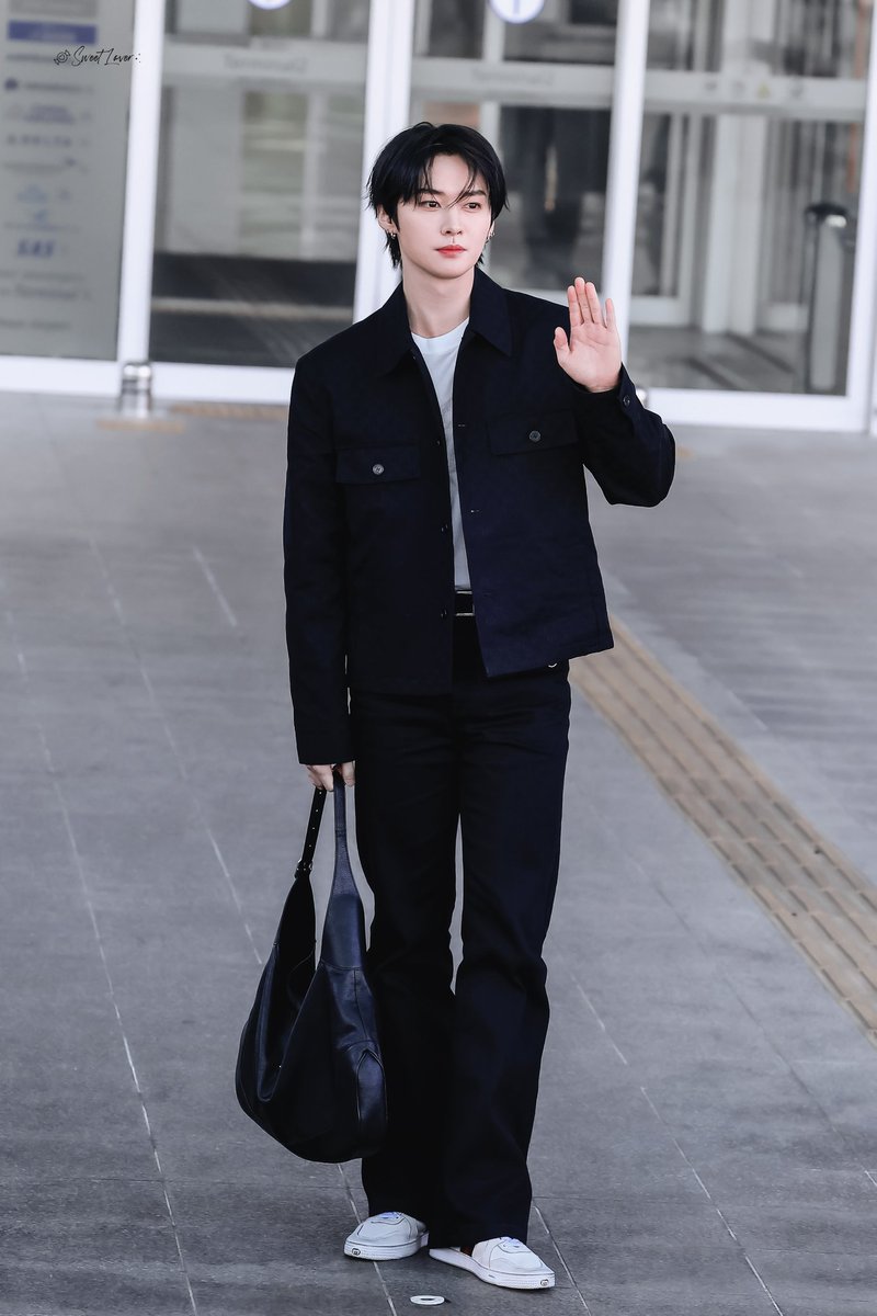 Sweet Lover_1025 tweet media