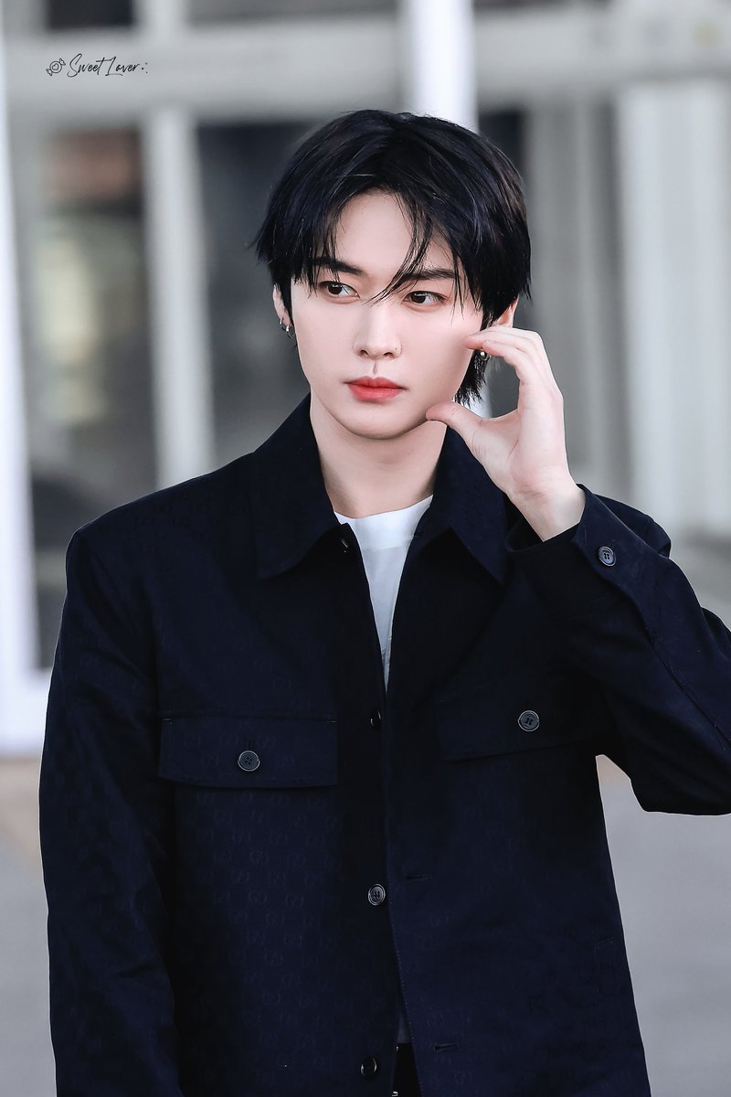 Sweet Lover_1025 tweet media