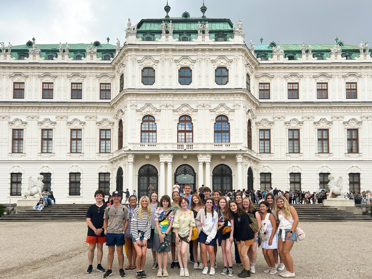 If you’ve got a high schooler in your life who’s dreaming about seeing the world and getting ahead in college, Honors Global Academy is for them! 
✅ A week filled with fun
✅ Learn and travel around Vienna, Austria
✅ Earn College credit
Learn more ➡️ oc.edu/hga