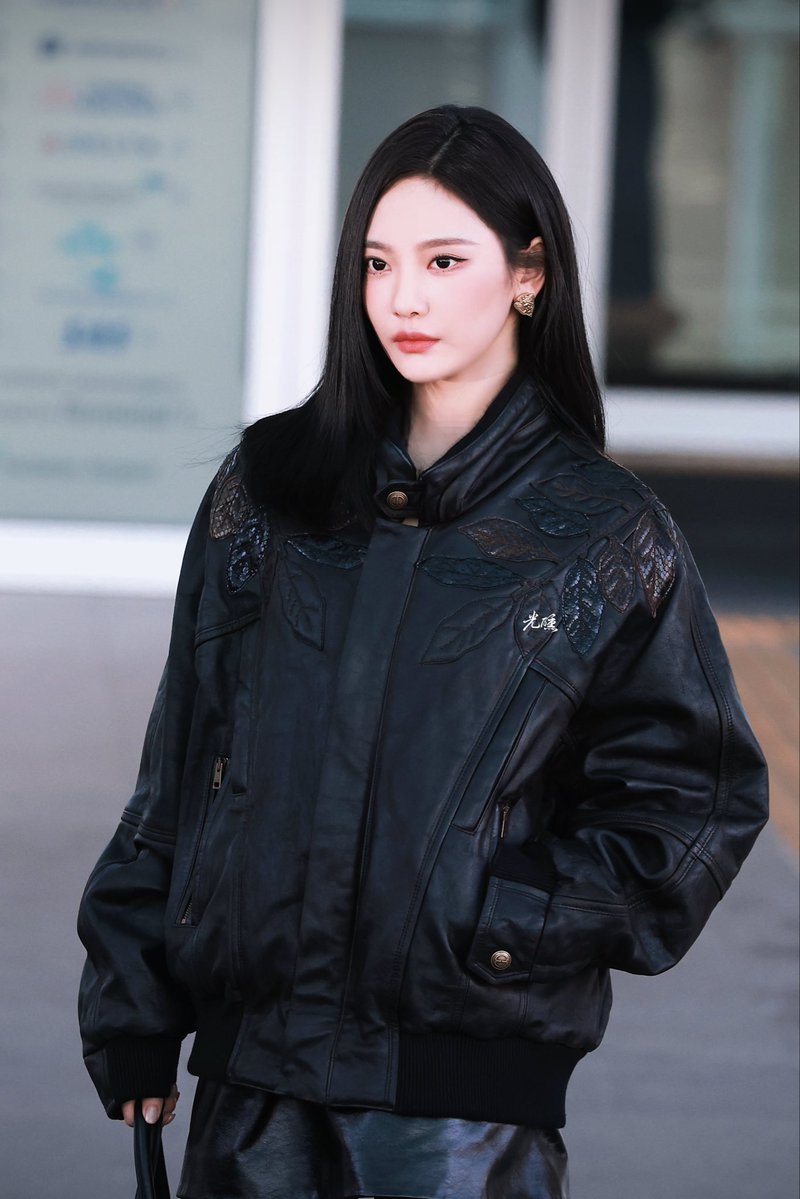 260225 GUCCI

#NINGNING #닝닝 #宁宁
 ​​​#宁艺卓 #ニンニン
 #aespa #에스파