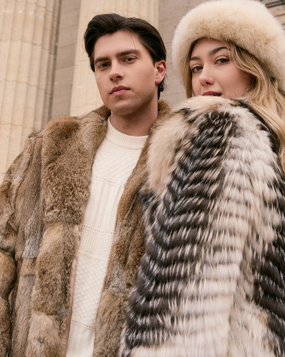 furhatworld's tweet image. ❄️ Winter isn’t over — and neither is style.
Full-length coats, plush fur jackets, and cozy layers — all designed to keep you stylishly warm until the season shifts. #FurFashion #NotSpringYet
