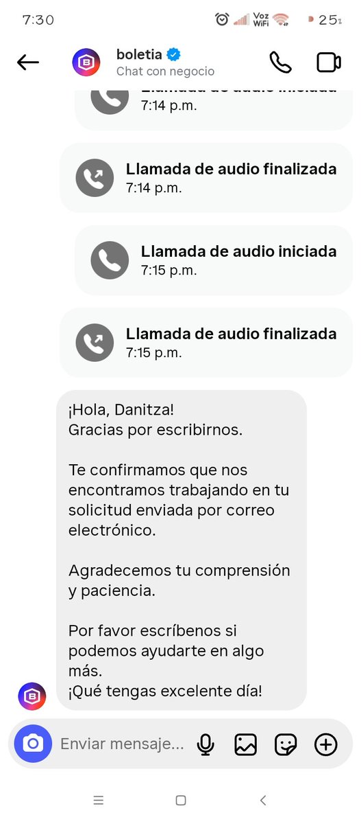 danitzatw's tweet photo. @yourestillblue yo les sigo insistiendo, hace más de un mes pedí el reembolso, y no responden absolutamente nada, solo me dijeron que iban a revisar mi correo, de ahí no respondieron más. Los tuve que llamar y todo para que contestaran. Pero hoy ni llamando me hacen caso :( https://t.co/rYQegikt0r