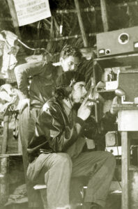 El 24 de febrero de 1958, se fundó en la Sierra Maestra la Emisora Radio Rebelde, por el comandante Ernesto Che Guevara, lo cual permitió dar a conocer al pueblo la verdad de las acciones del ejercito rebelde en la Sierra Maestra .    
#CubaViveEnSuHistória