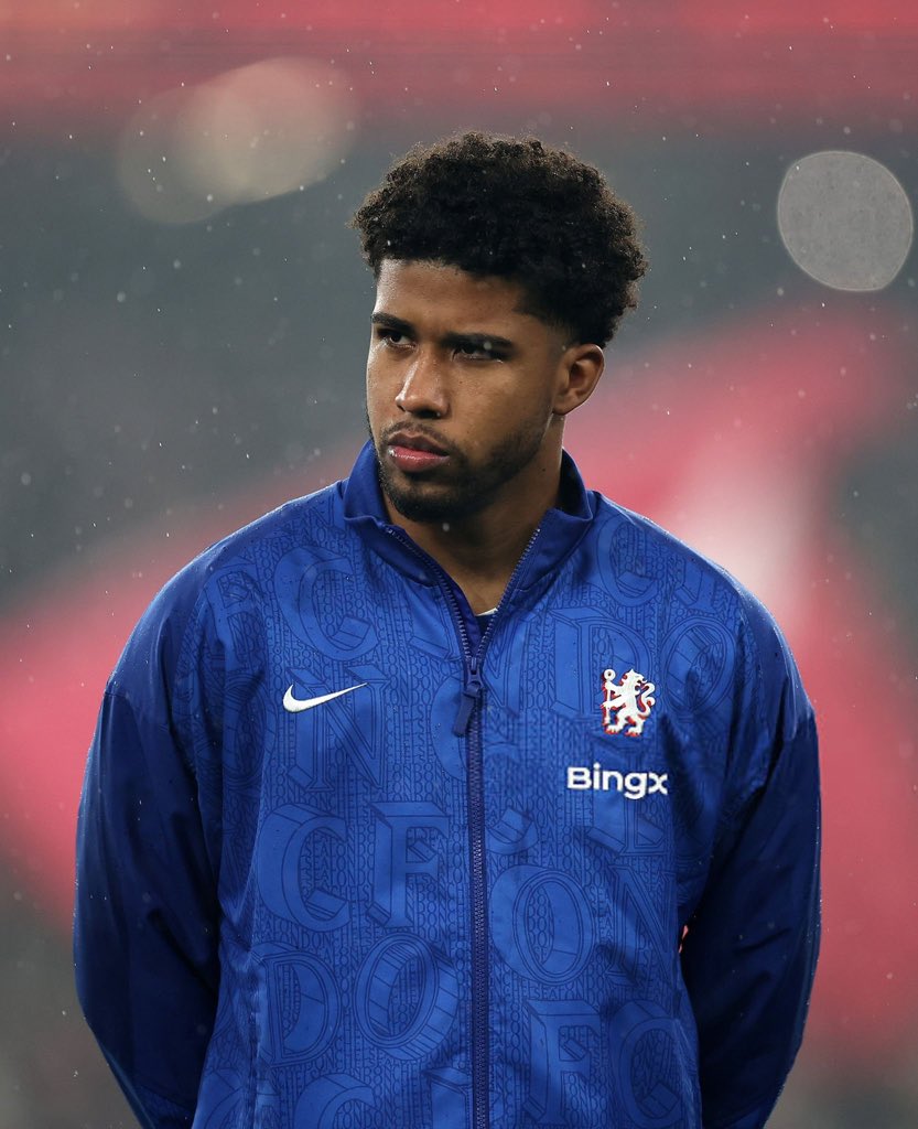 Slip I no see
Sleep I no see 
Person to sleep with I no see