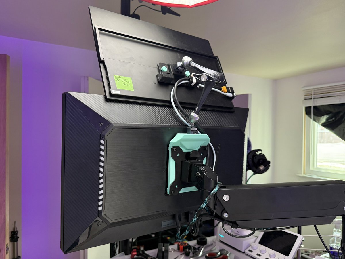 Naaackers tweet media