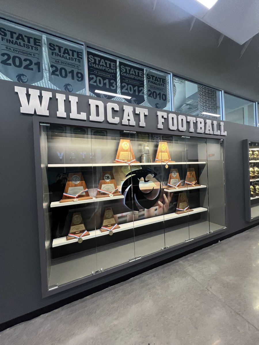 CKennedy247's tweet image. 📍👀- @DentonGuyer_FB

No place quite like #Southside

Shoutout my guys @ReedHeim @mike_gallegos16 @kylekeese for letting me stop by and see the Wildcats

Facilities are off the charts, gonna be great being back for UA-Dallas on Sunday… #TXHSFB