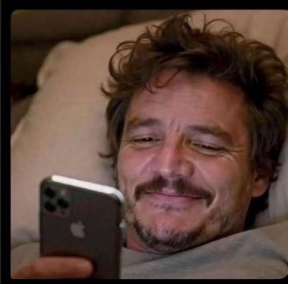 I follow first 🚀 
I follow back 💯 
I engage 
I’m always Active 🌚🩷

Let’s connect now 🫵👇