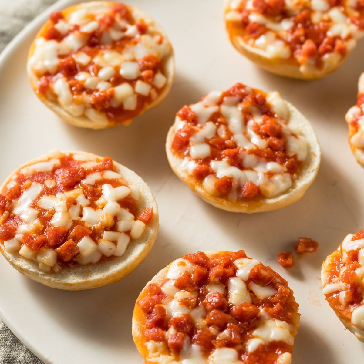 Who else eats their pizza bagel bites in order of worse to best appetizing?