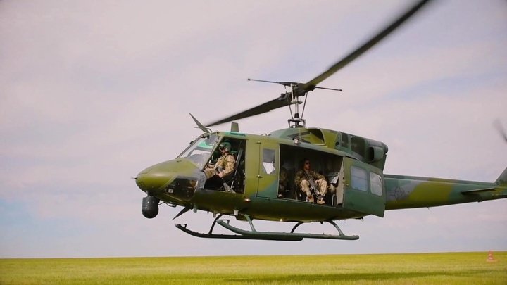 ZudinGodofWar's tweet photo. *The engine of a helicopter flying by can be heard, a Huey would be doing a fly by, on the door was a golden red Z next to the sigil of Eternia, the door gunner was looking out the side, however, not holding any weapon*

#ETERNIA https://t.co/JAjweBYT2W