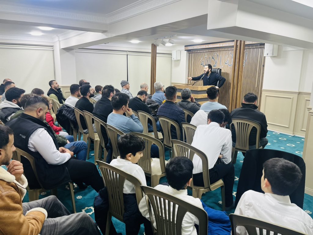 Furkan Hareketi Gönül vermiş #manisa lılar  olarak iftar programında buluştuk. 

İftar programının ardından, “Ümmetimizin Hali ve Mesuliyetimiz”
konulu sohbeti ele aldık.

Katılım sağlayan kardeşlerimizden Allah razı olsun.

#RamazanRuhunuYaşat 
#Ramazan2026 🌙