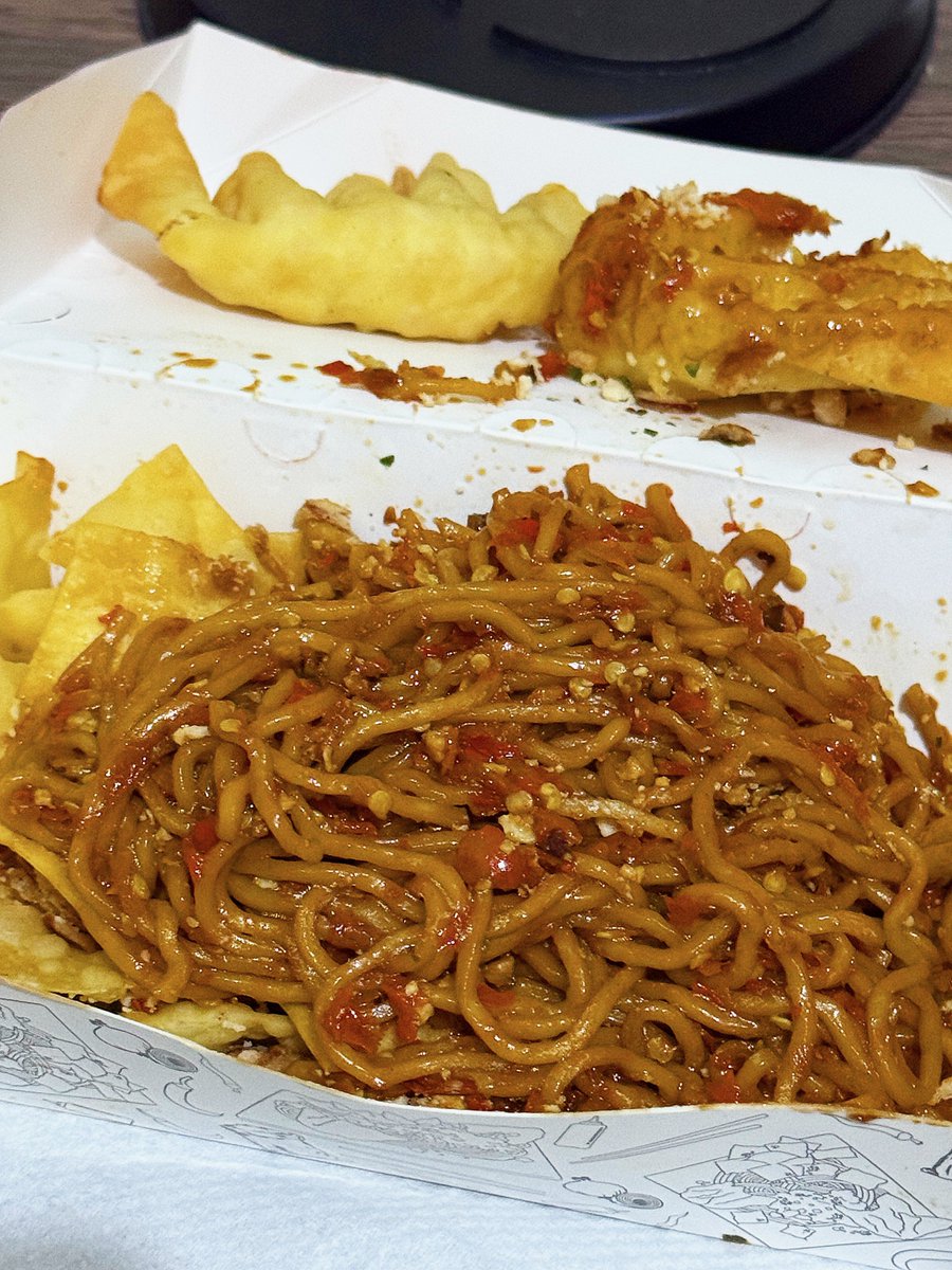 Яizal do tweet media