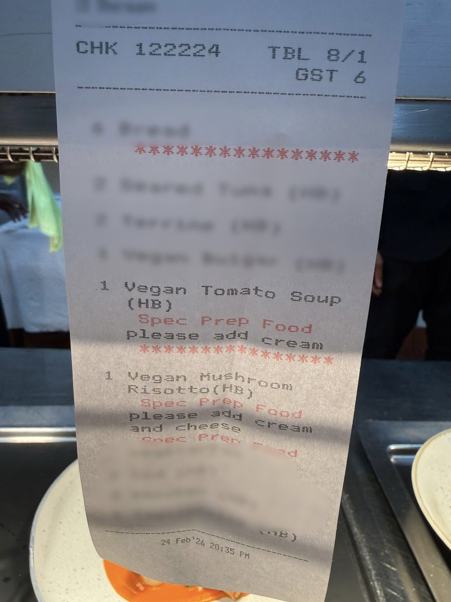 Will Holland tweet media