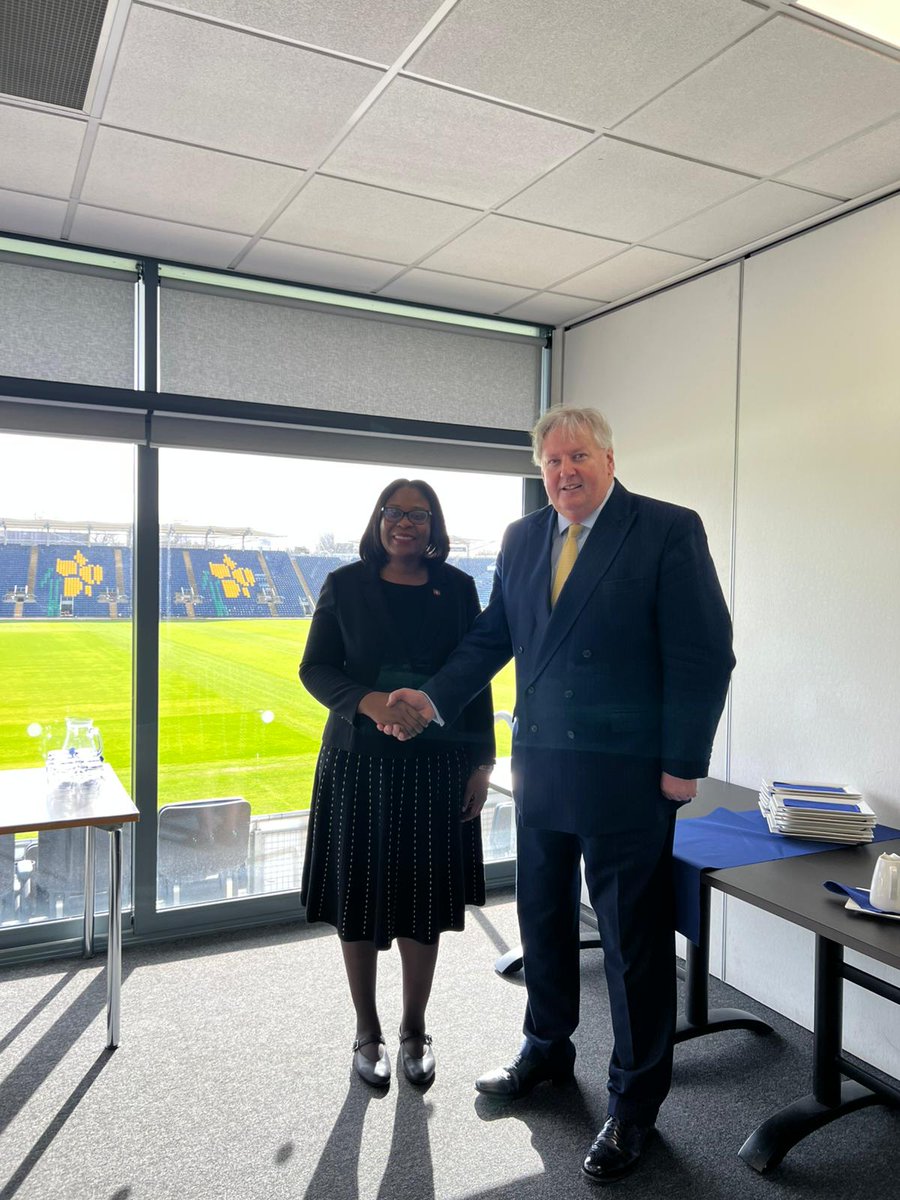 The Royal Commonwealth Society of Wales tweet media