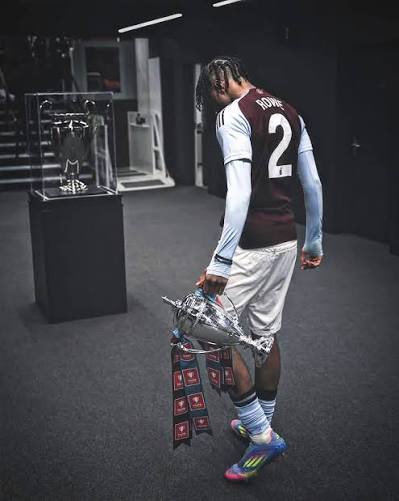 Damian’s Dollars 🦁💰 tweet media