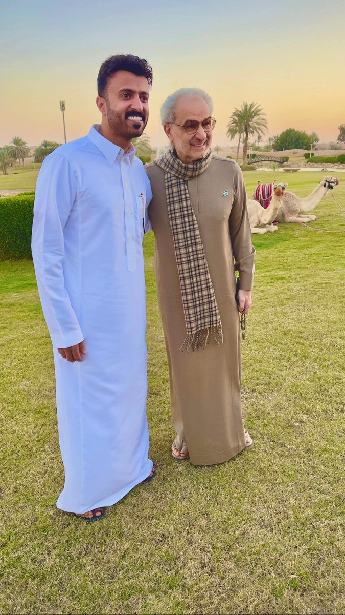 AlmaliuAl47333's tweet photo. اللي عنده يقين بأن الله قادر على تغير الأحوال في ثانيه يضع قلب ويكتب يارب ❤️: https://t.co/MtG20n9XGC