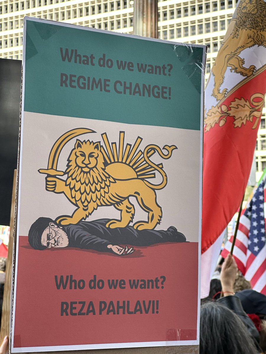 AtnsFly's tweet photo. The Islamic Republic has survived on repression at home and aggression abroad for decades.
The Iranian people are risking their lives for change.
Mr.President @realDonaldTrump Iranian People need your Act now. History Will Remember Who Acted.
#KingRezaPahlavi https://t.co/1r5bqfrq63
