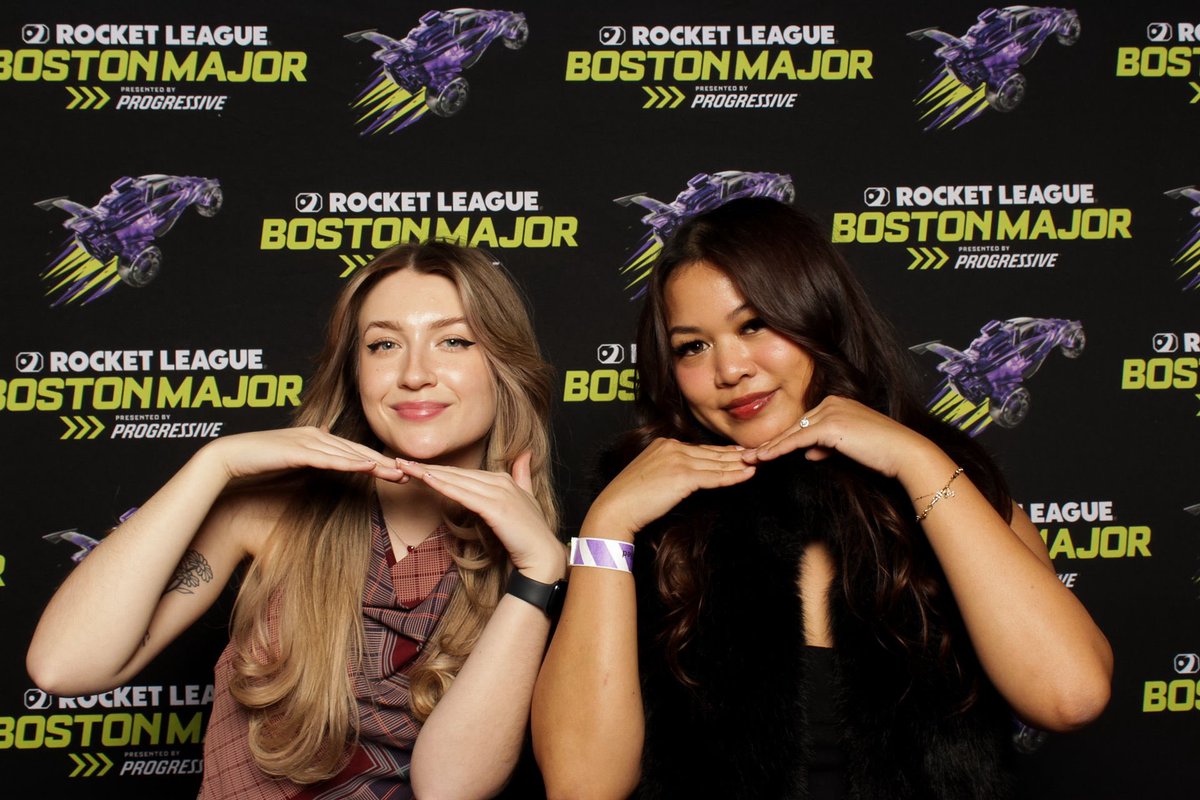 Mellina van Meurs ♡ tweet media