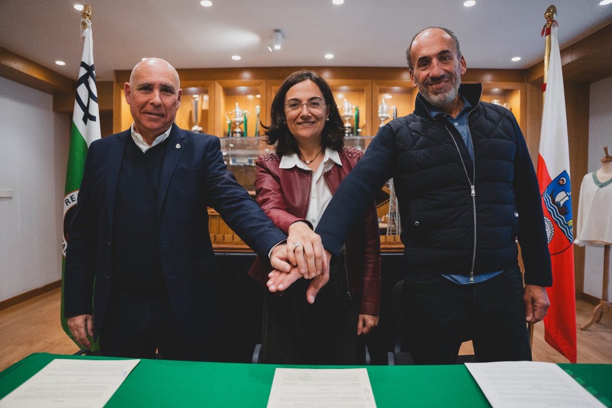 Conchi López tweet media